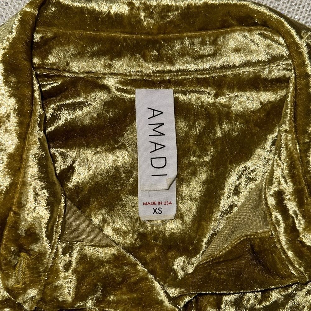 AMADI X Anthro XS Gold Crushed Velvet Long Sleeve Relaxed Fit Top - Picture 14 of 15